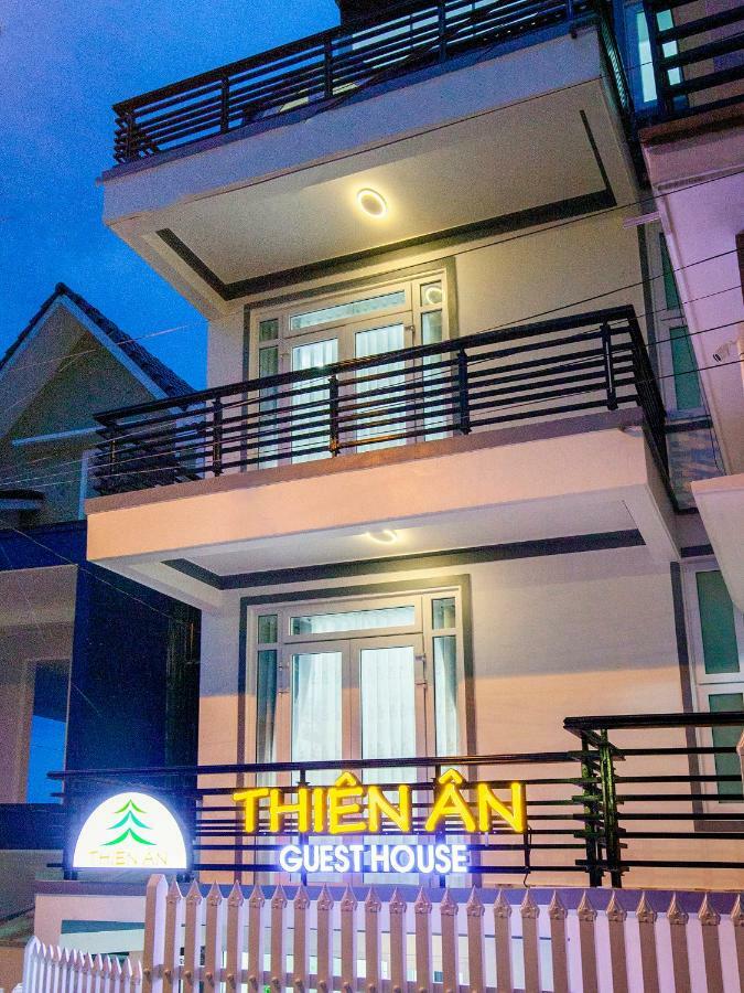 Thien An Guest House Далат Екстер'єр фото